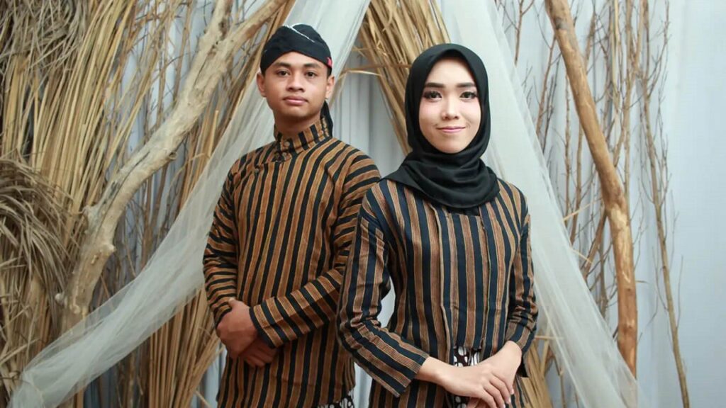 baju adat jawa