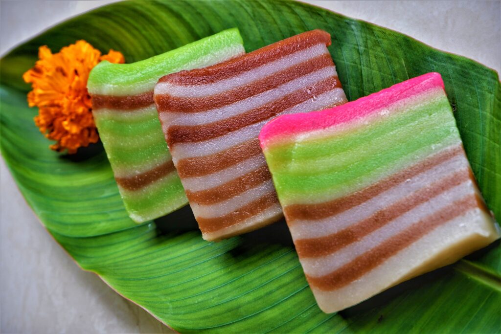 kue lapis lezat enak? cuma di sini rasanya lezat dan berikut cara membuat-nya