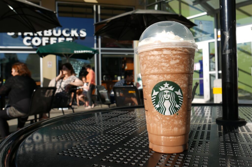 minuman starbuck terbaru dengan rasa enak